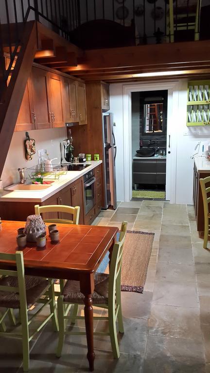 Xenios Cottages Lofou Ruang foto
