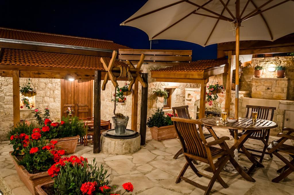 Xenios Cottages Lofou Bagian luar foto