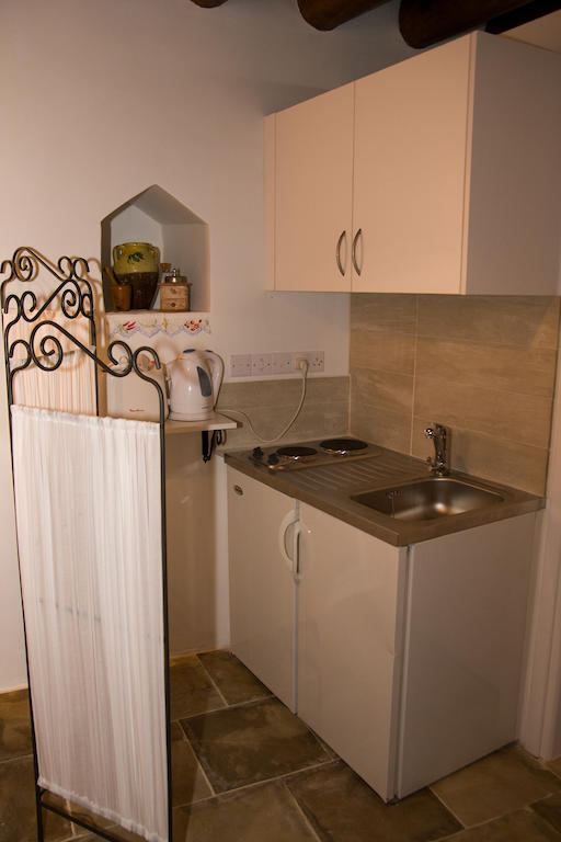 Xenios Cottages Lofou Ruang foto