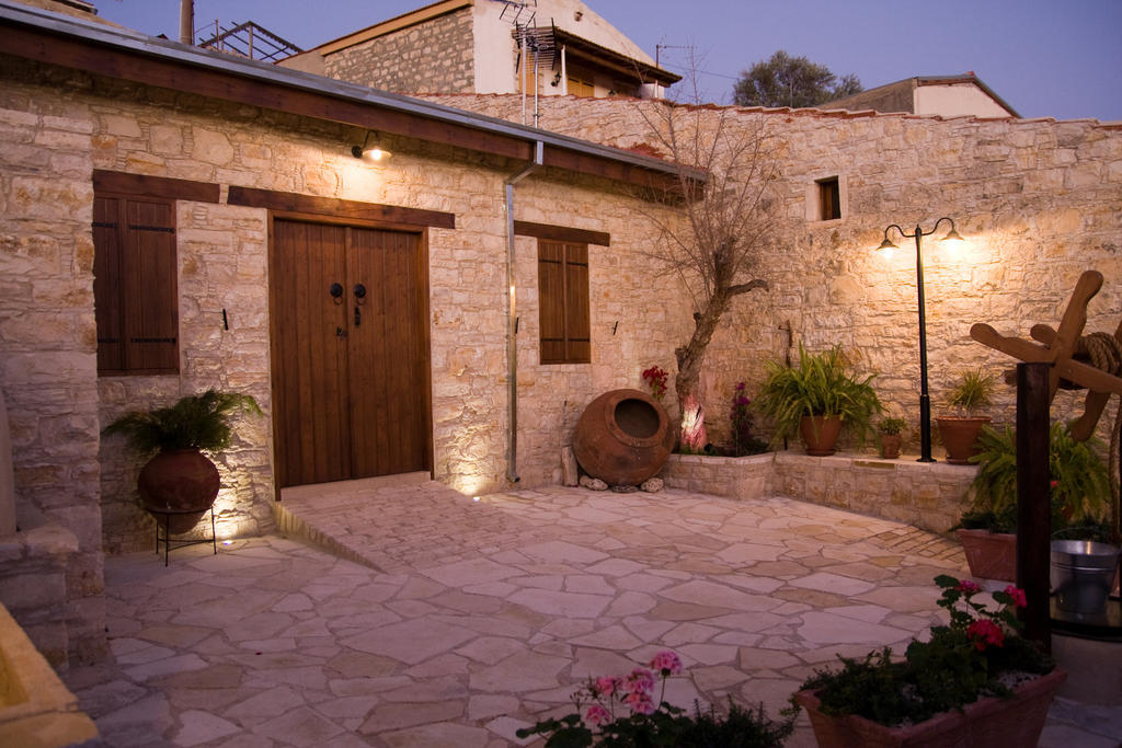 Xenios Cottages Lofou Ruang foto